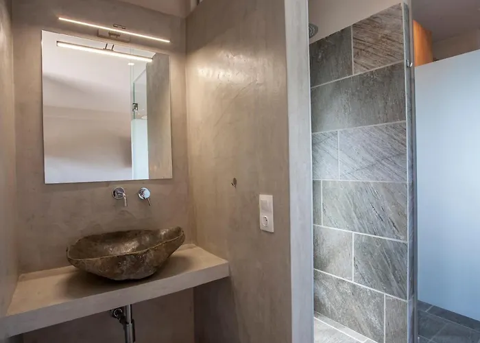 Вилла Kanonika Homes Eco Villas Неос-Мармарас