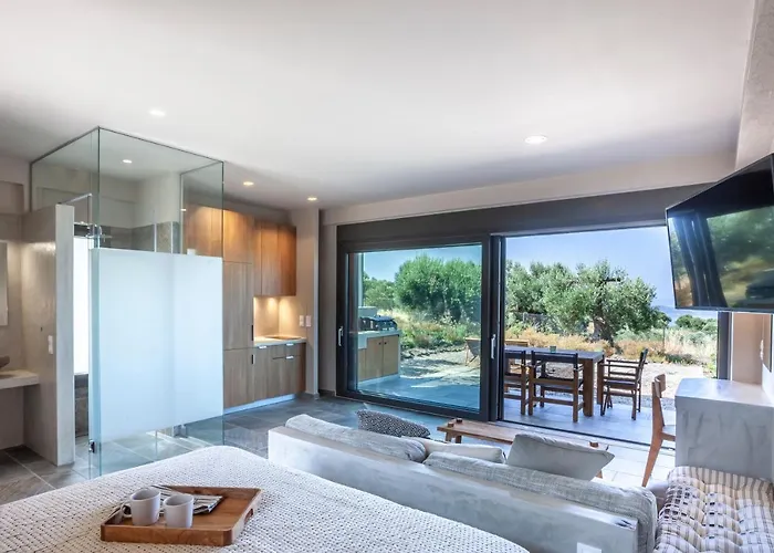 Вилла Kanonika Homes Eco Villas Неос-Мармарас